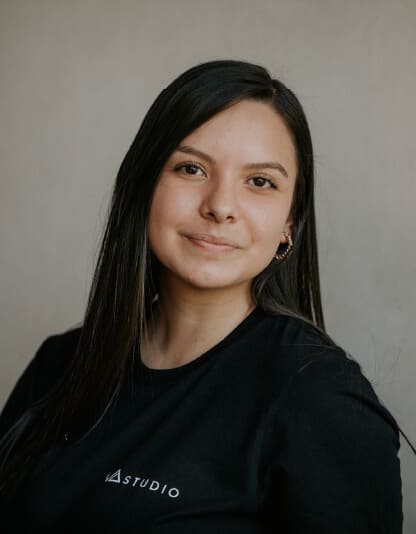 Yerlin Méndez  Administration assistant / Accountant